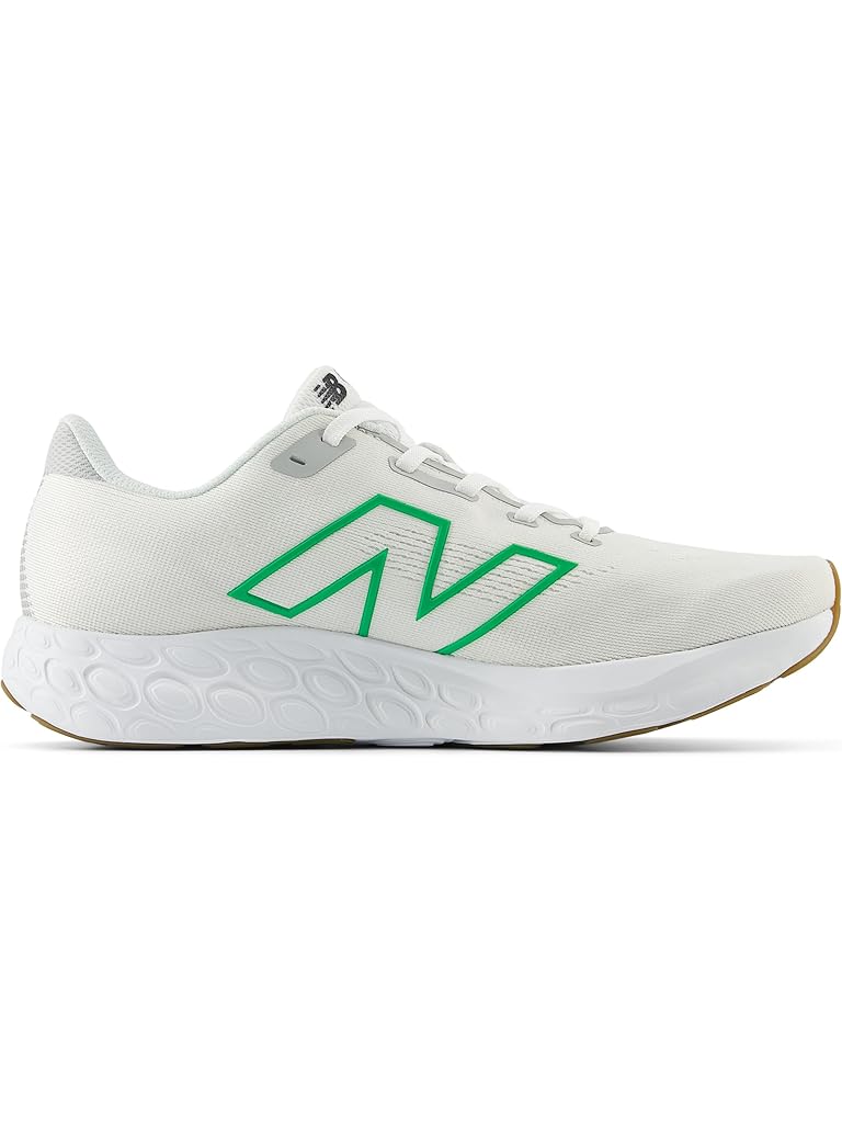 White New Balance Fresh Foam 680v8